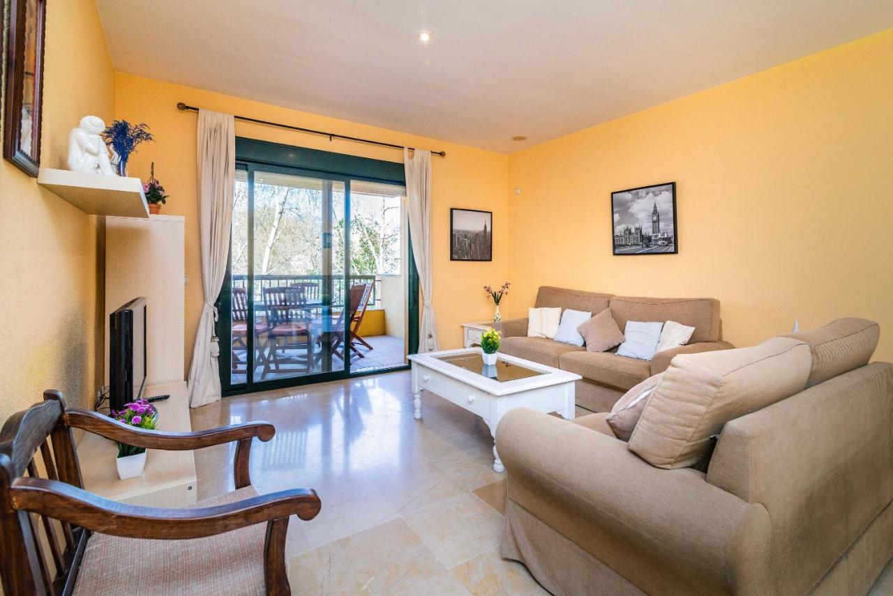 Spacious Apartment In Marbella Exterior photo